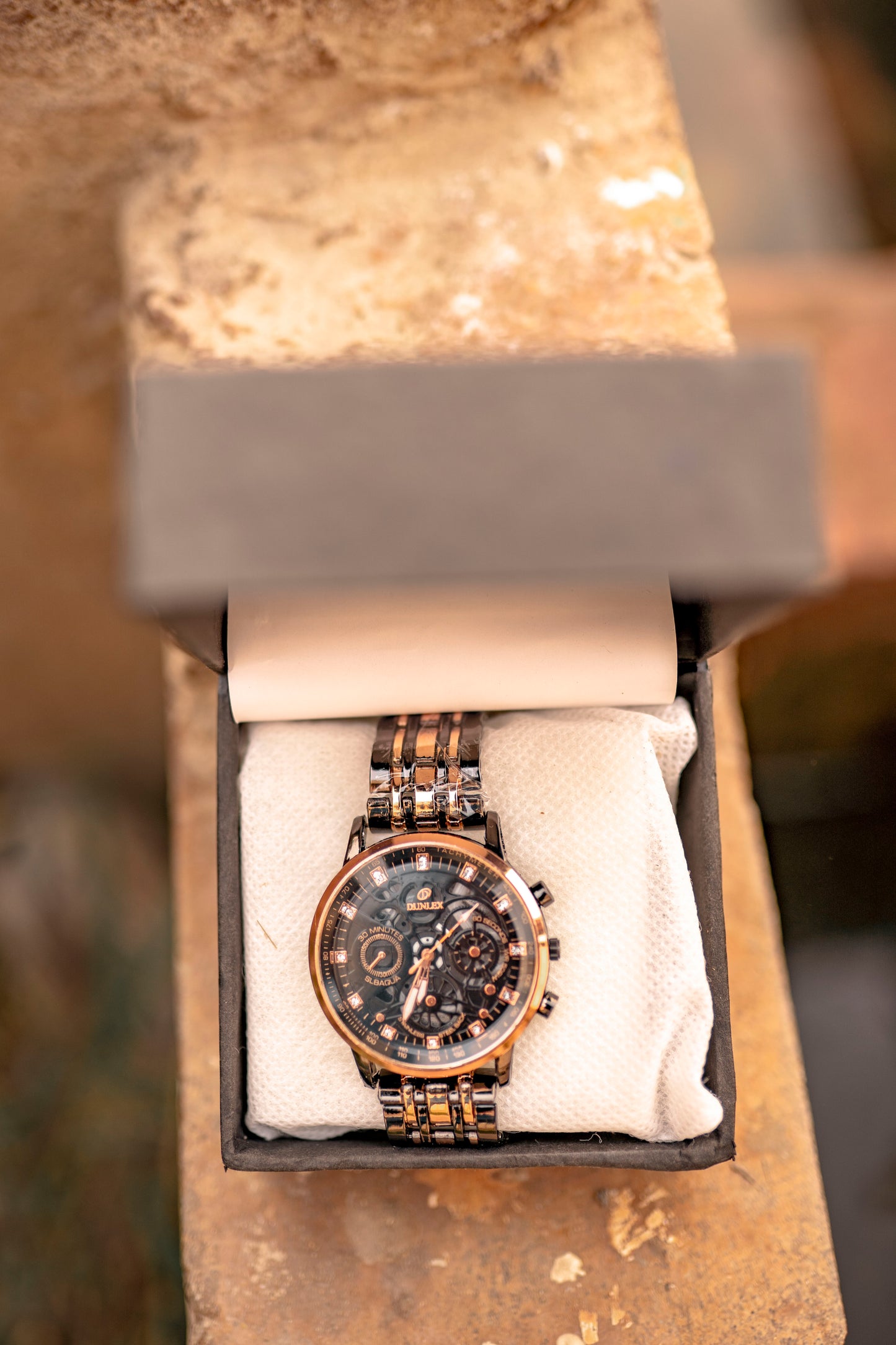 Premium Male Watch – Stylish Black & White Wrist Watch