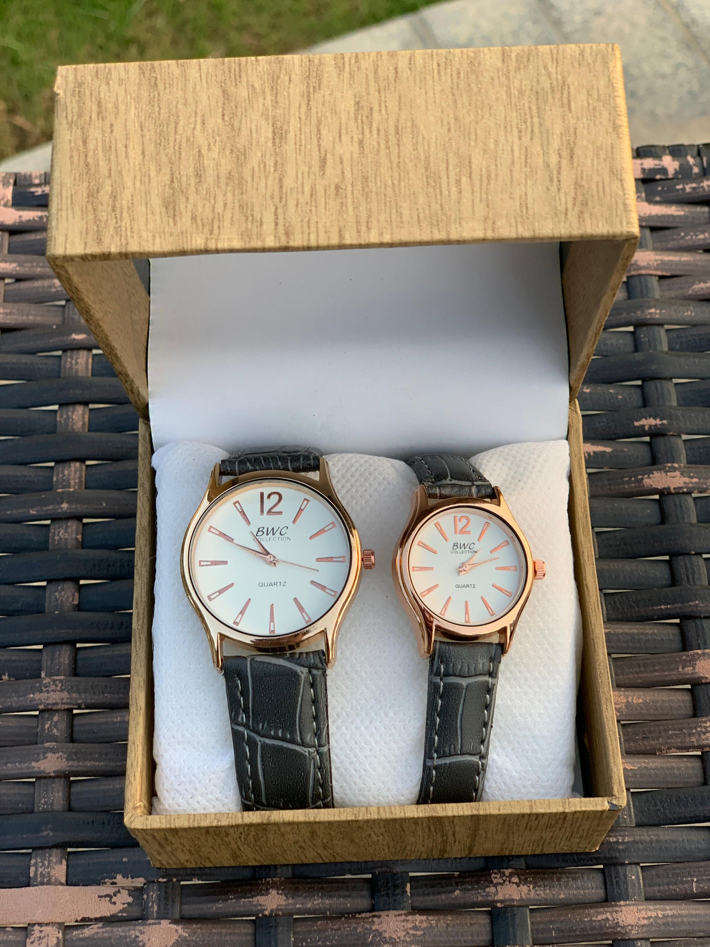 Premium Couple Watches with Luxury Box