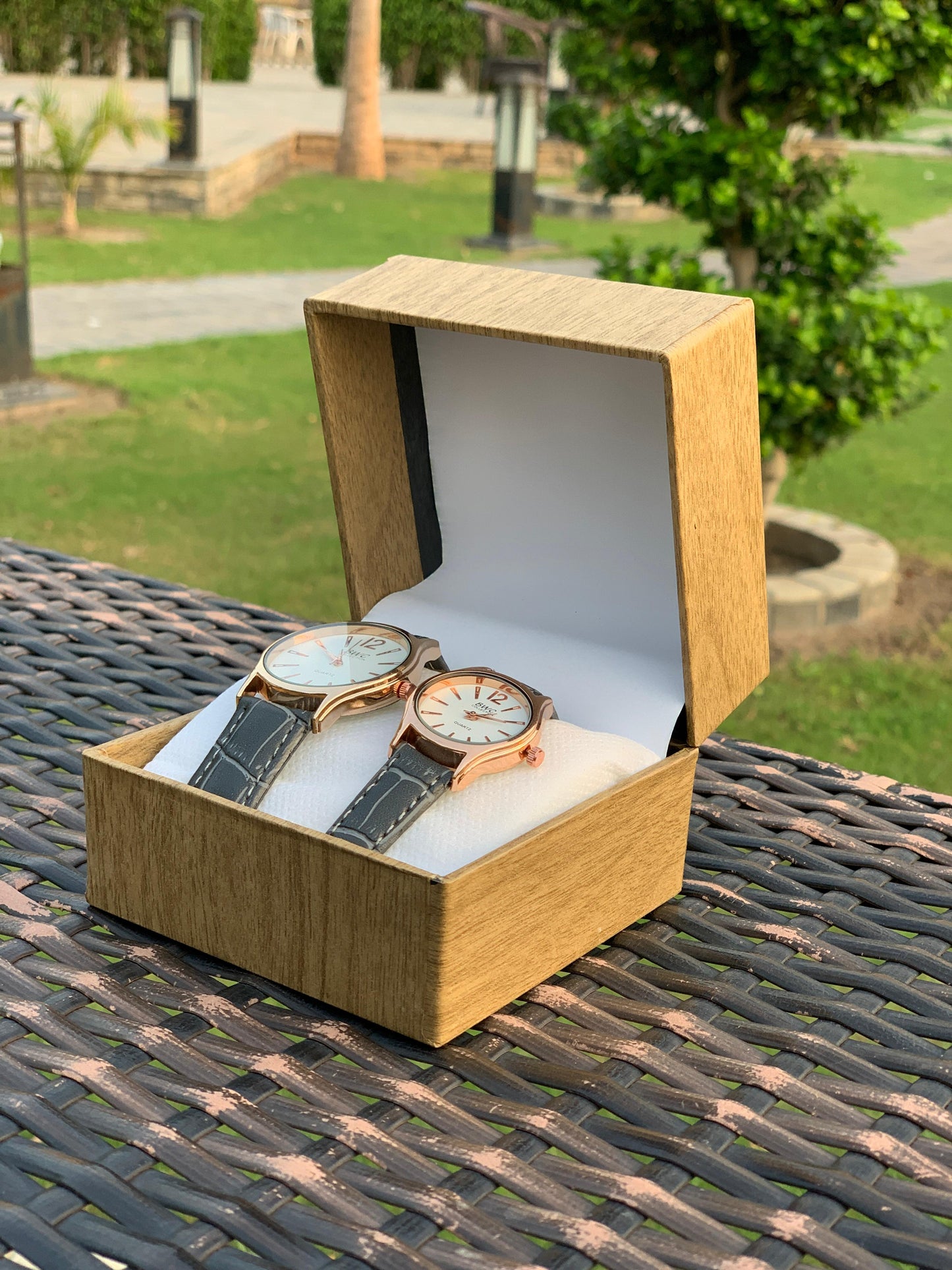 Premium Couple Watches with Luxury Box